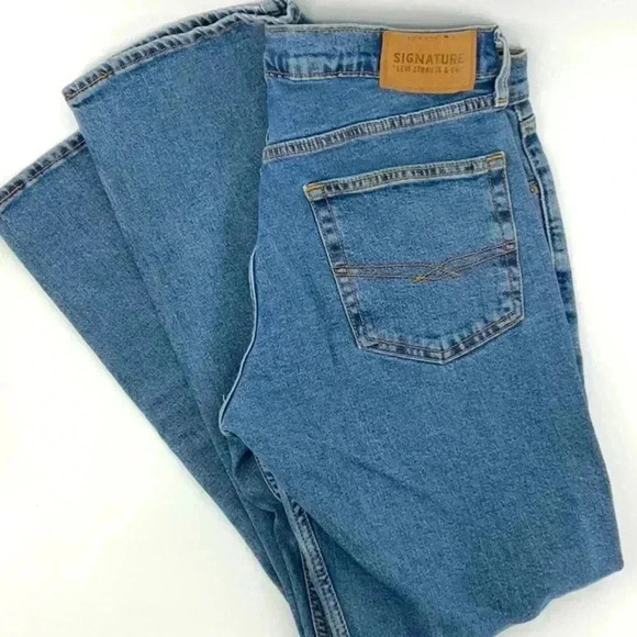 SIGNATURE LEVIS MEN JEANS - Picture 1 of 3